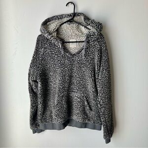Thread Supply Faux Fur Pile Hooded Pullover COZY Women's L Dark Grey